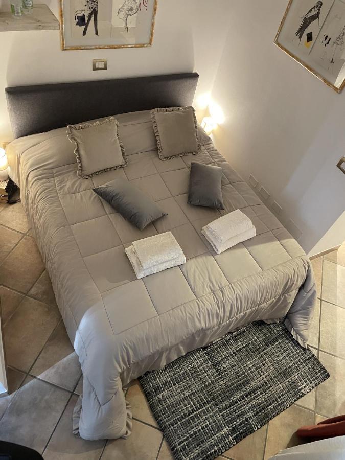 Epicuro Guest House Somma Lombardo Luaran gambar